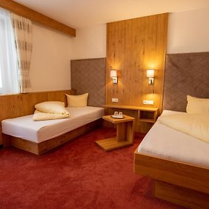 Kamer met een King Size Bed